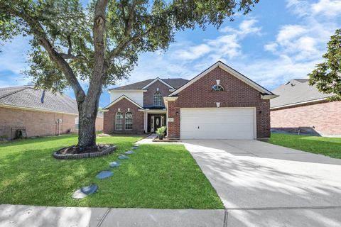 Photo of 13635 Treebank Lane, Houston, TX 77070 (MLS # 91245089)