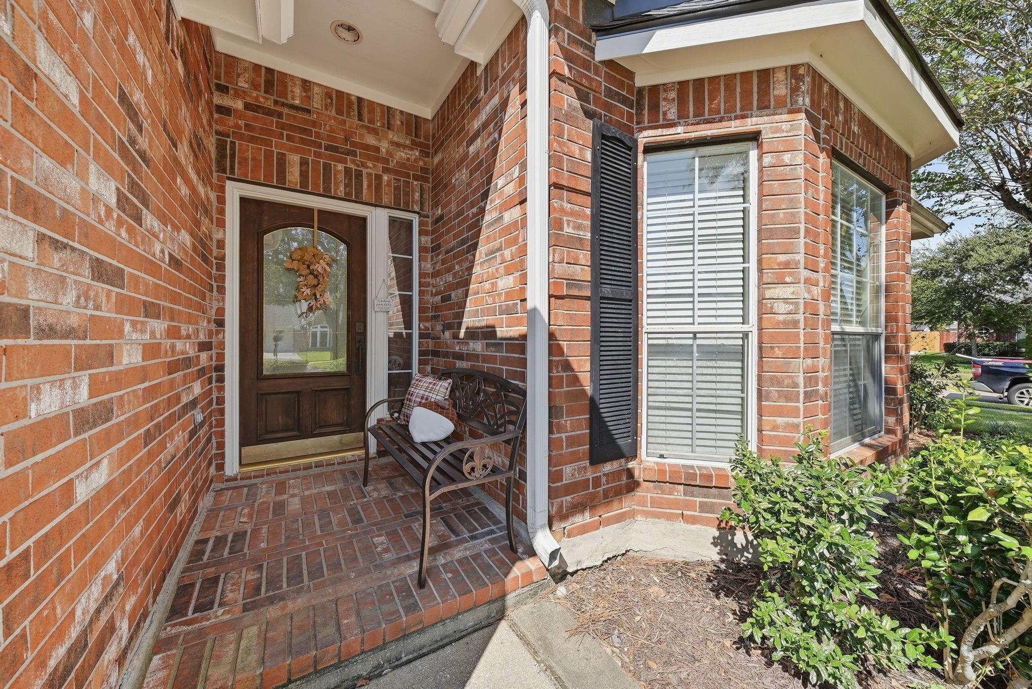402 Prattwood Court