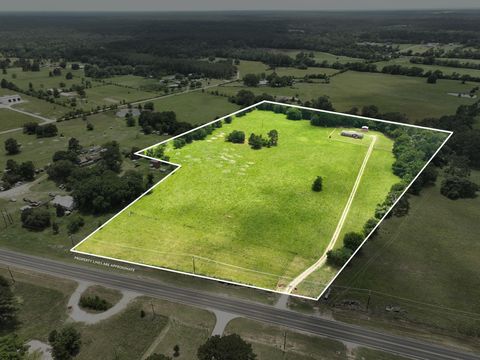 17472 Fm 1774 Plantersville TX 77363