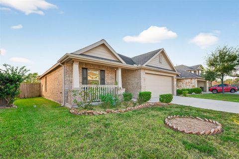 Photo of 16515 Regal Exeter Dr, Houston, TX 77073 (MLS # 58149171)
