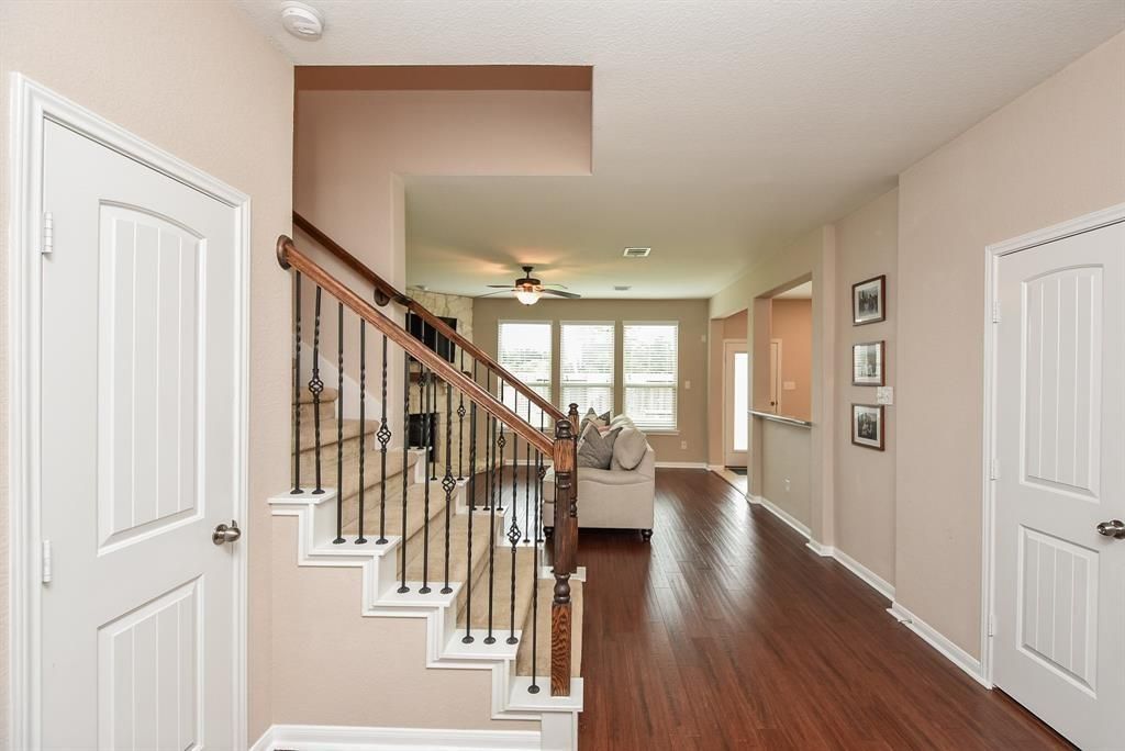 Photo of 7002 Edwanna Lane, Spring, TX 77389 (MLS # 47406436)