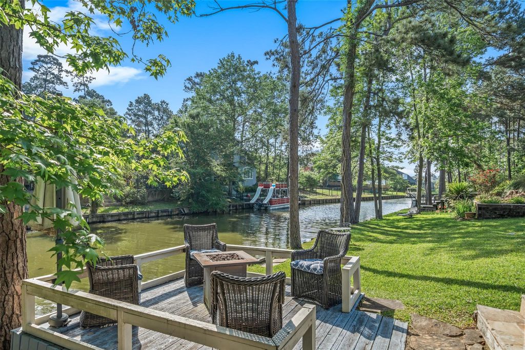 Photo of 18910 Hikers Trail Drive, Humble, TX 77346 (MLS # 55689431)