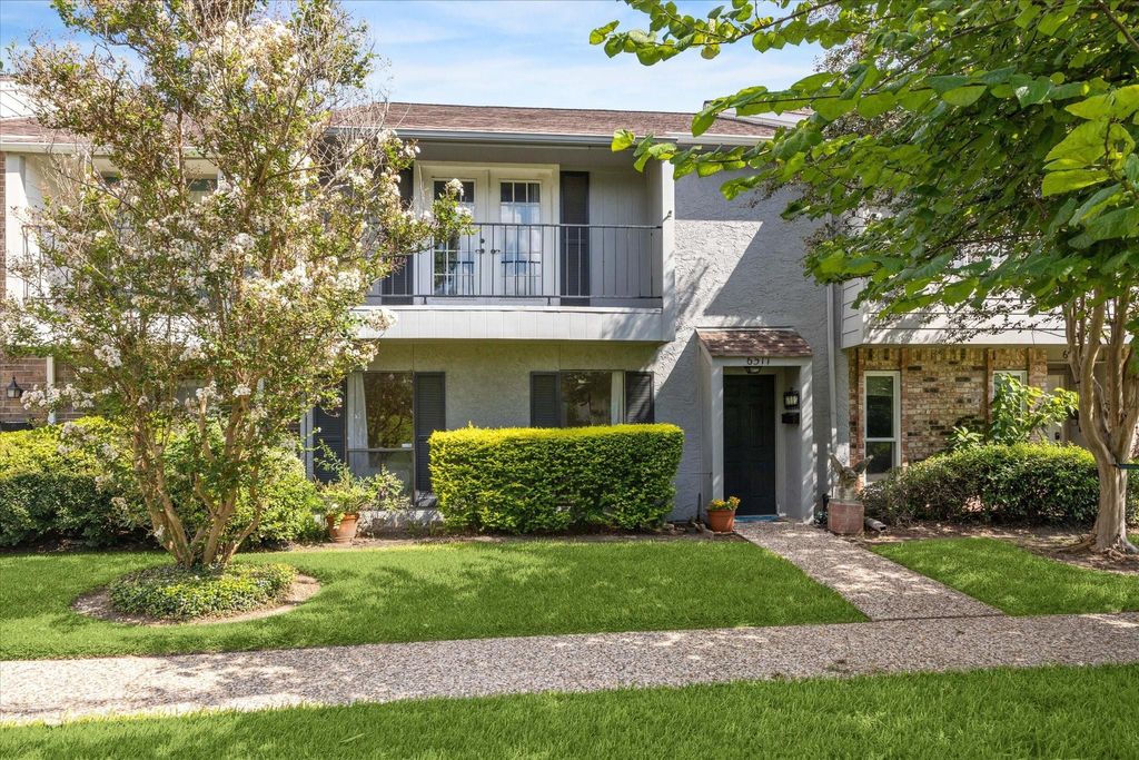 Photo of 6517 Wanda Lane, Houston, TX 77074 (MLS # 40086598)