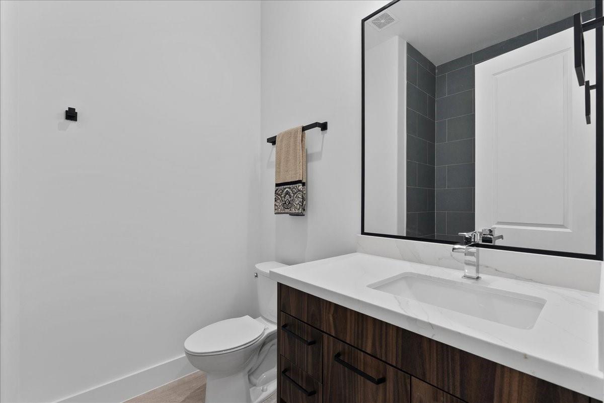 Manvel, Texas, 77578, United States, 4 Bedrooms Bedrooms, ,5 BathroomsBathrooms,Residential,Active,2042178