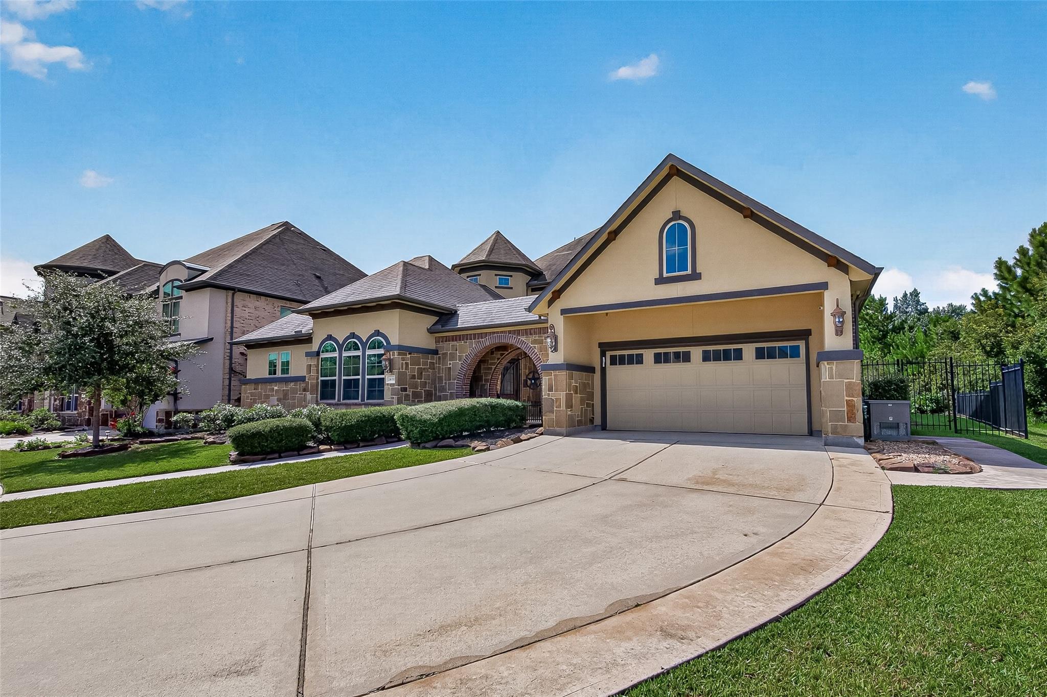 28211 Rose Clover Lane