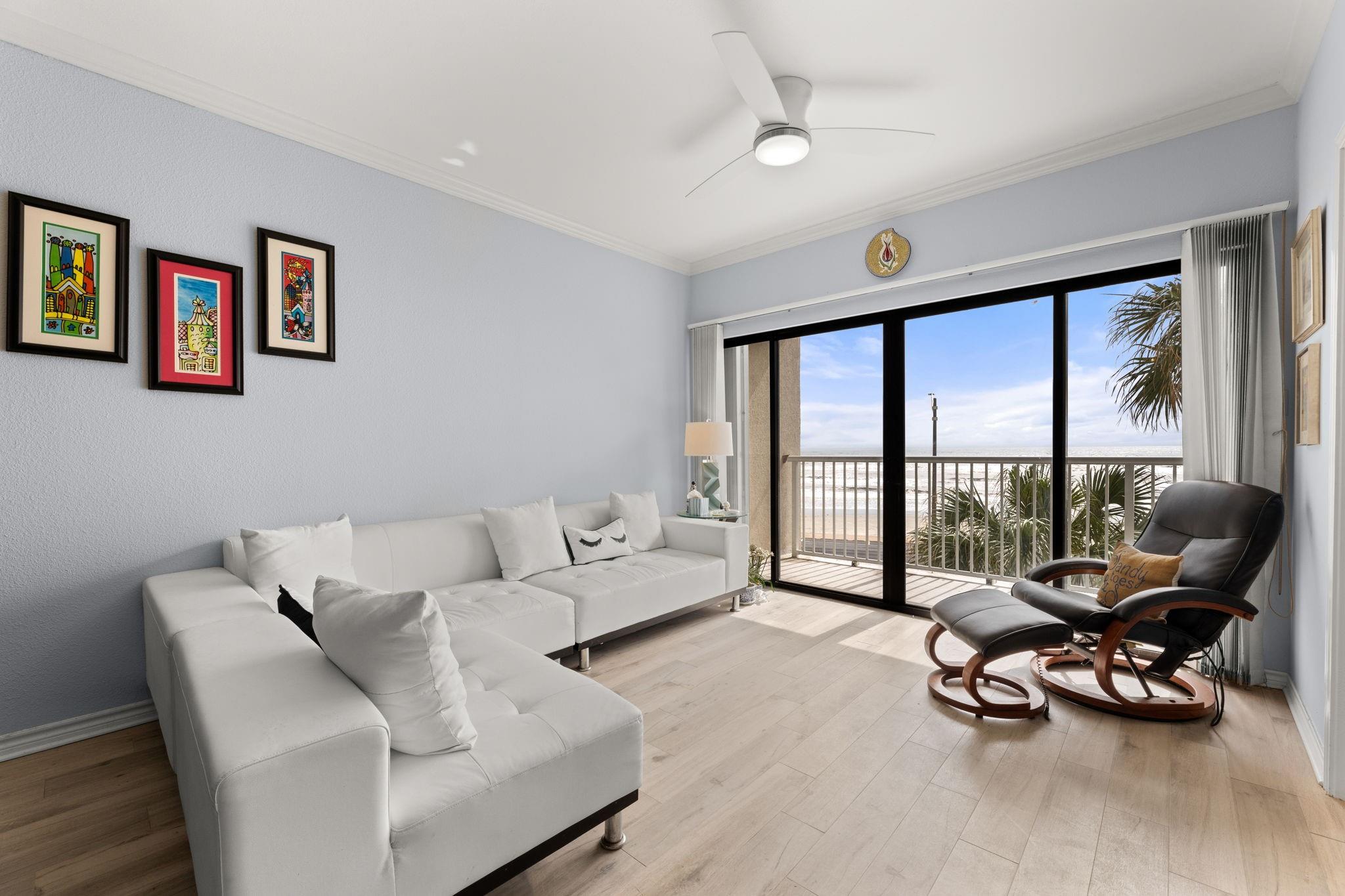 7700 Seawall Boulevard 308