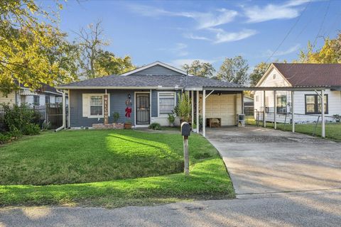 7209 Eugene Street Houston TX 77093