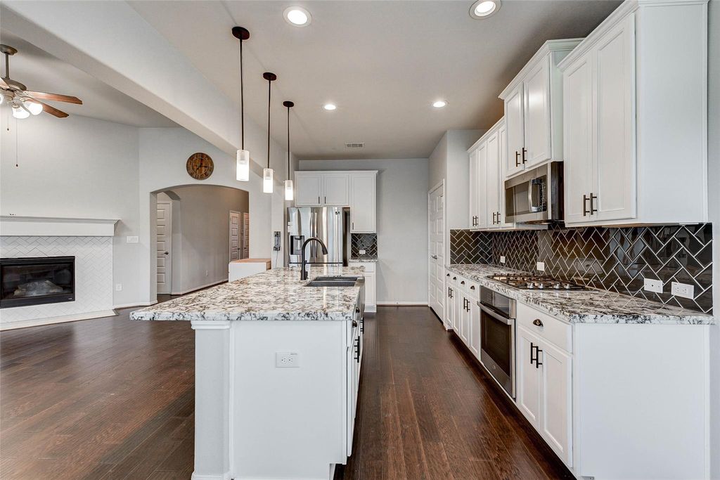 Photo of 24114 Prairie Glen Lane, Katy, TX 77493 (MLS # 66434601)