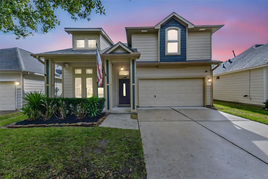 Photo of 12918 Redbud Shores Lane, Houston, TX 77044 (MLS # 41095571)
