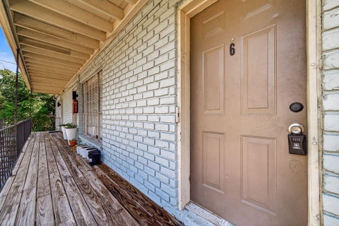 Photo of 306 Hawthorne Street #6, Houston, TX 77006 (MLS # 92742775)