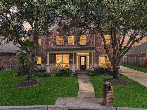Homes For Sale - 8910 Cote Court<br/> Houston, TX 77064