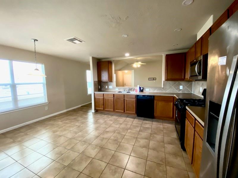 19434 Plantation Cove Lane