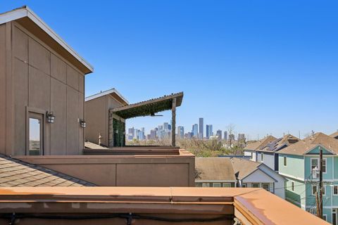 Tiny photo for 209 Burr Street #C, Houston, TX 77011 (MLS # 96343044)