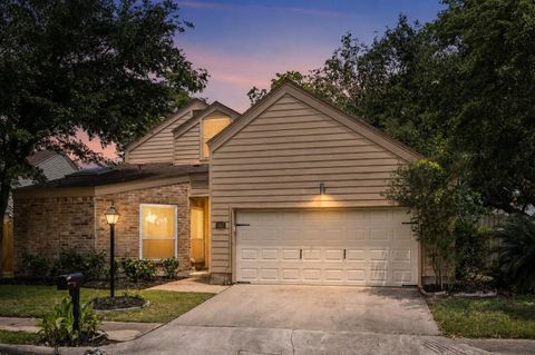 Photo of 5102 Birchmont Drive, Houston, TX 77091 (MLS # 77292812)