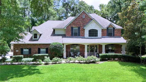 Homes For Sale - 8792 Sunset Heights Lane<br/> Conroe, TX 77302