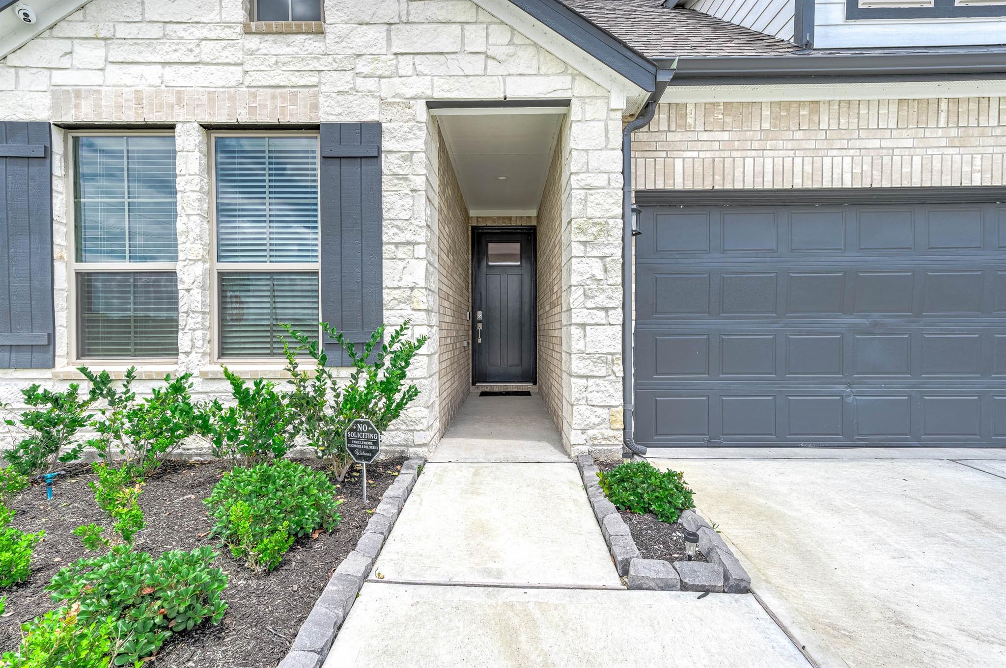 10926 Wander Way