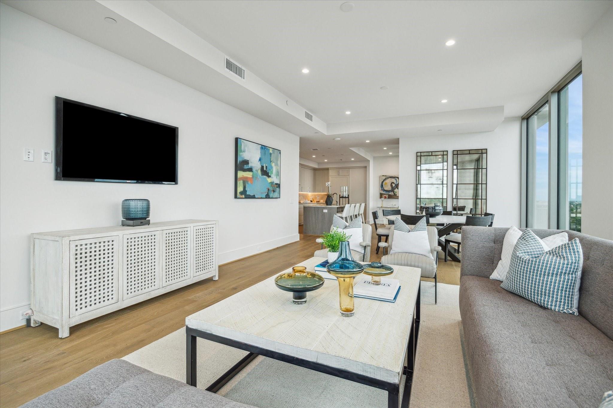 5656 San Felipe Street 606