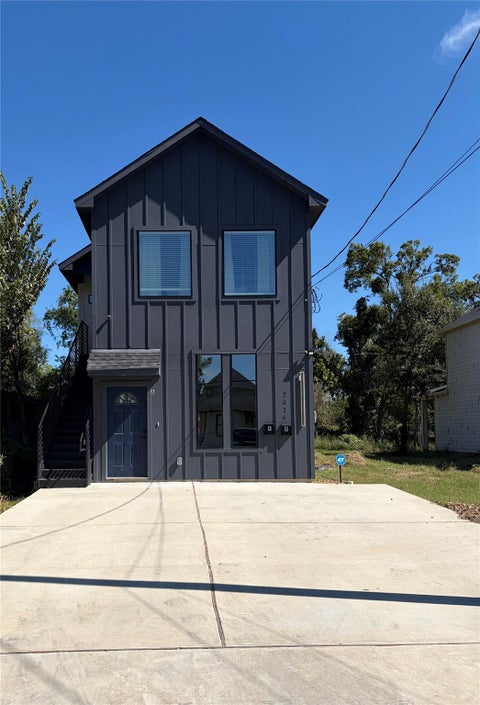 Photo of 5814 Phillips Street #A, Houston, TX 77091 (MLS # 92242212)