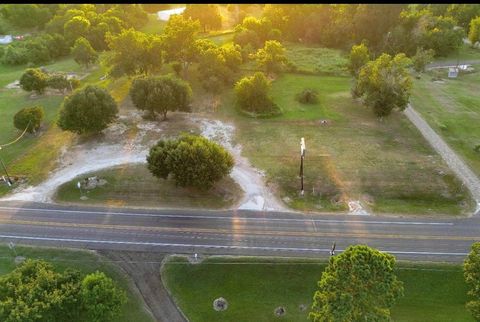 Vacant Land For Sale - TBD Commerce Street<br/> Bremond, TX 76629