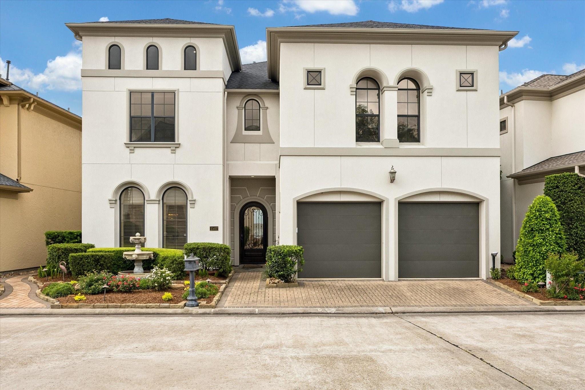 1507 Waterside Drive