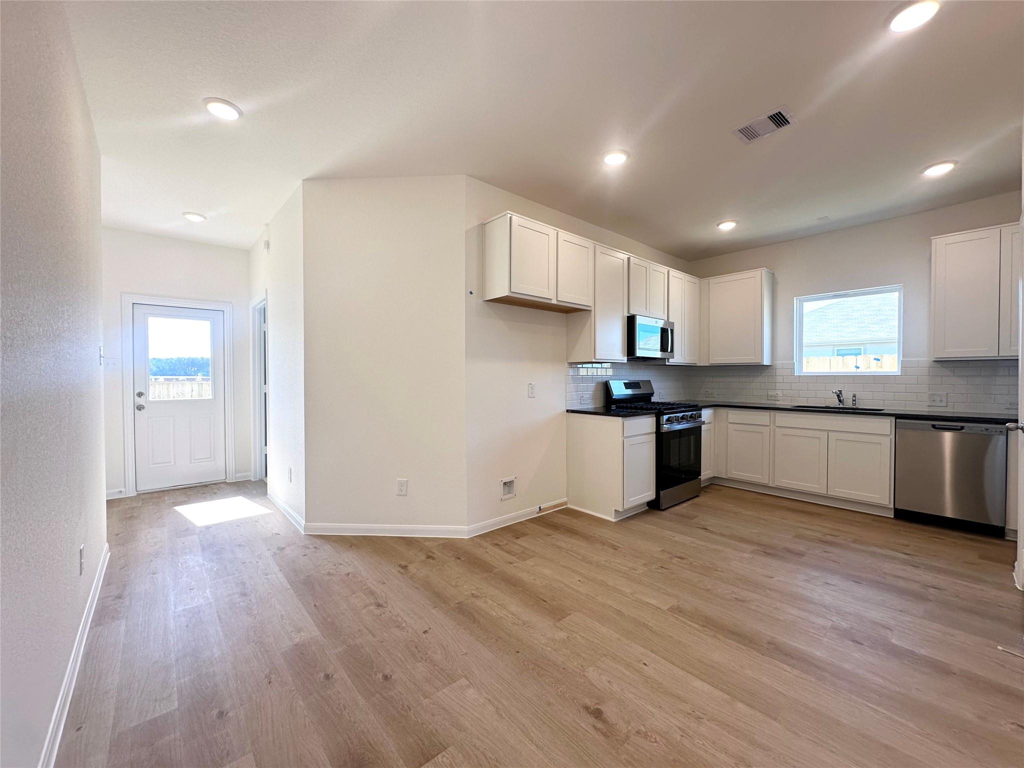 4632 Mesquite Trail Blush