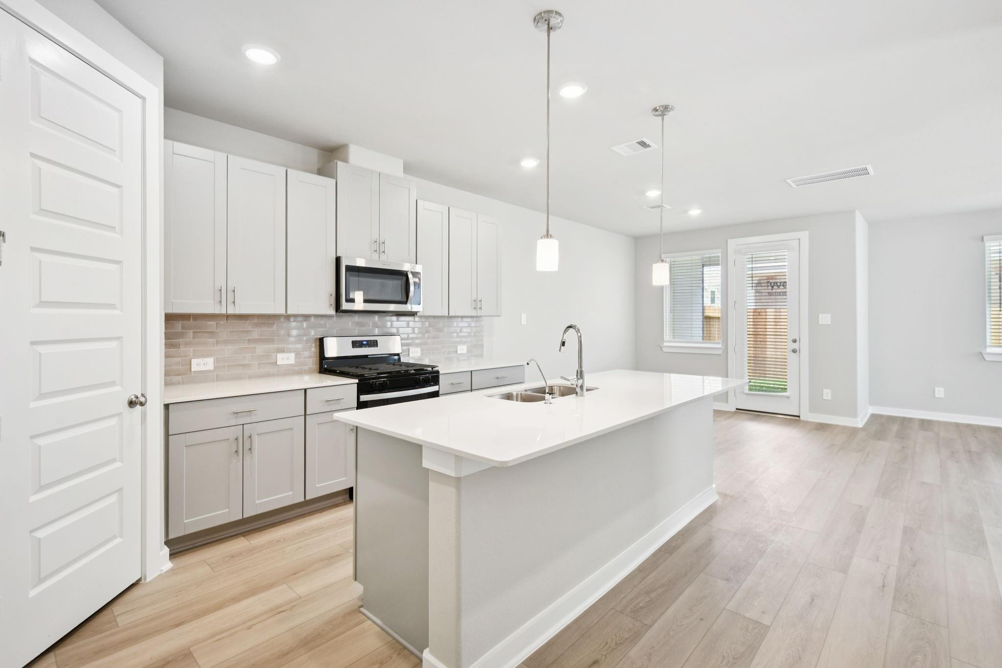 1114 Cedar Place Lane