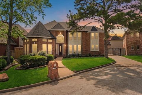 Homes For Sale - 17311 Nevelson Circle<br/> Spring, TX 77379