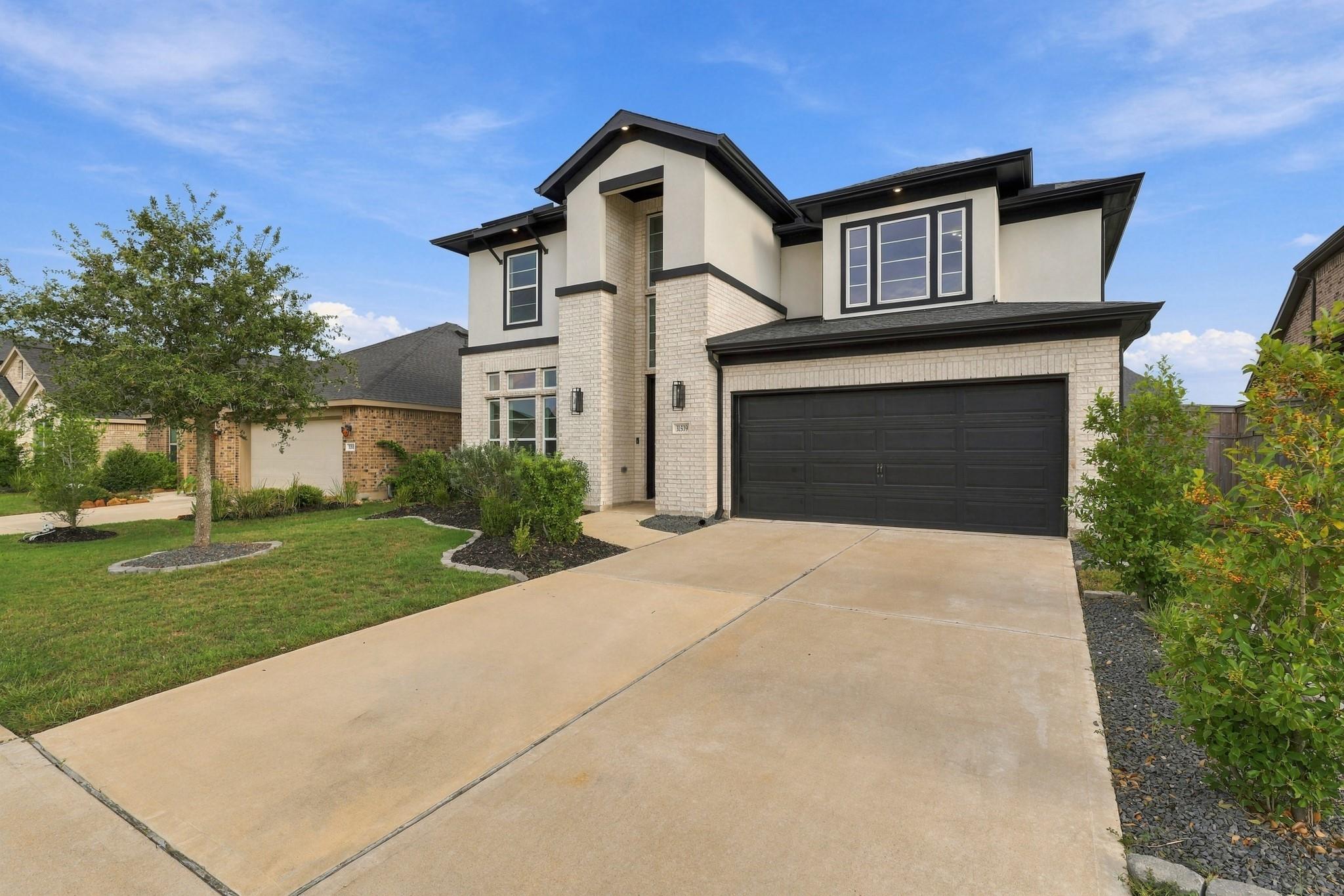31539 Beacon Cove Trail