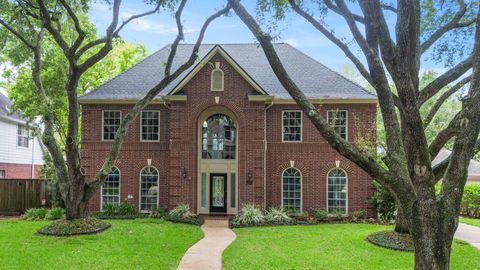 Photo of 23 Saint Simons Court, Sugar Land, TX 77479 (MLS # 13858715)