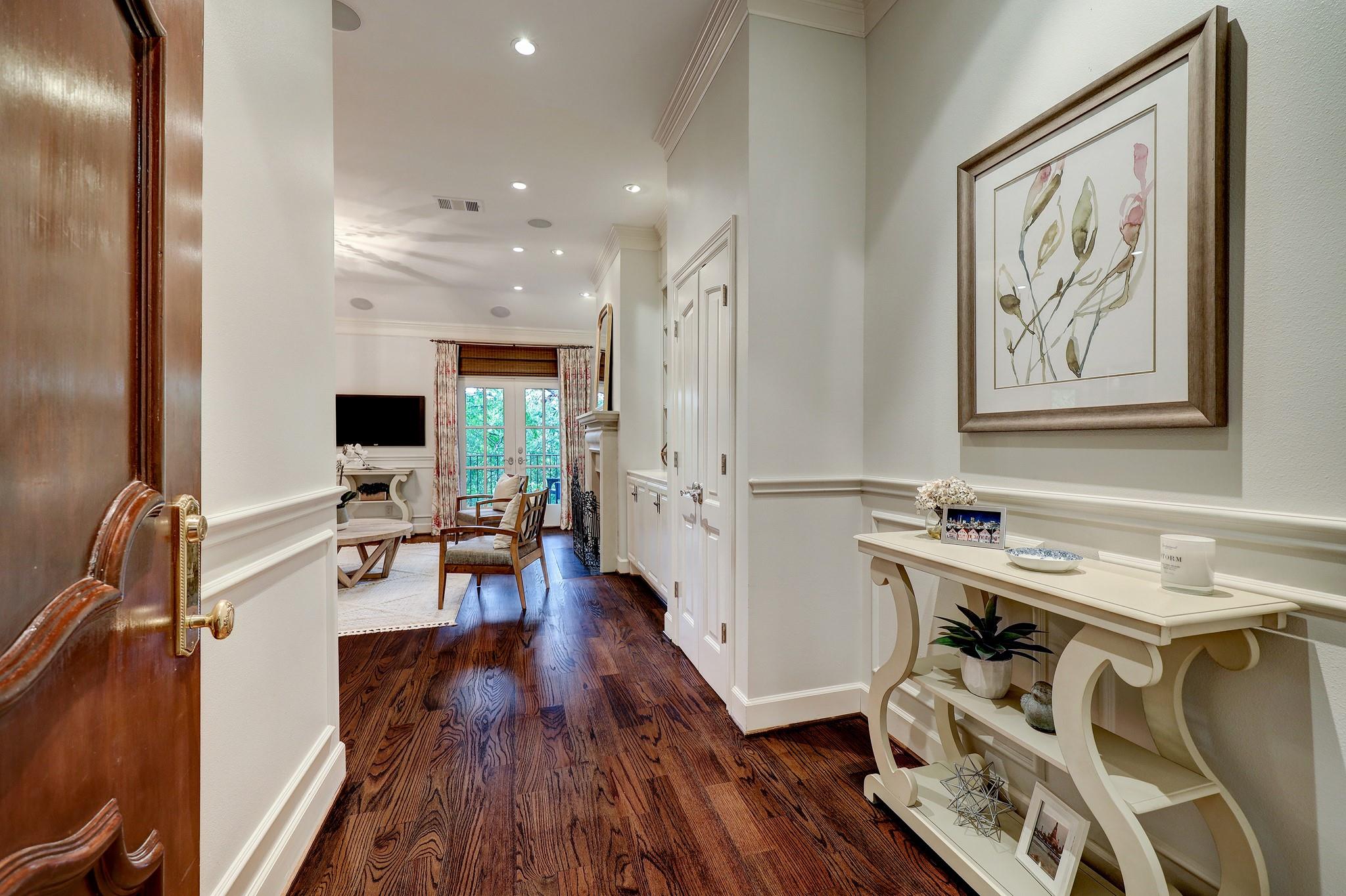 6599 Bayou Glen Road