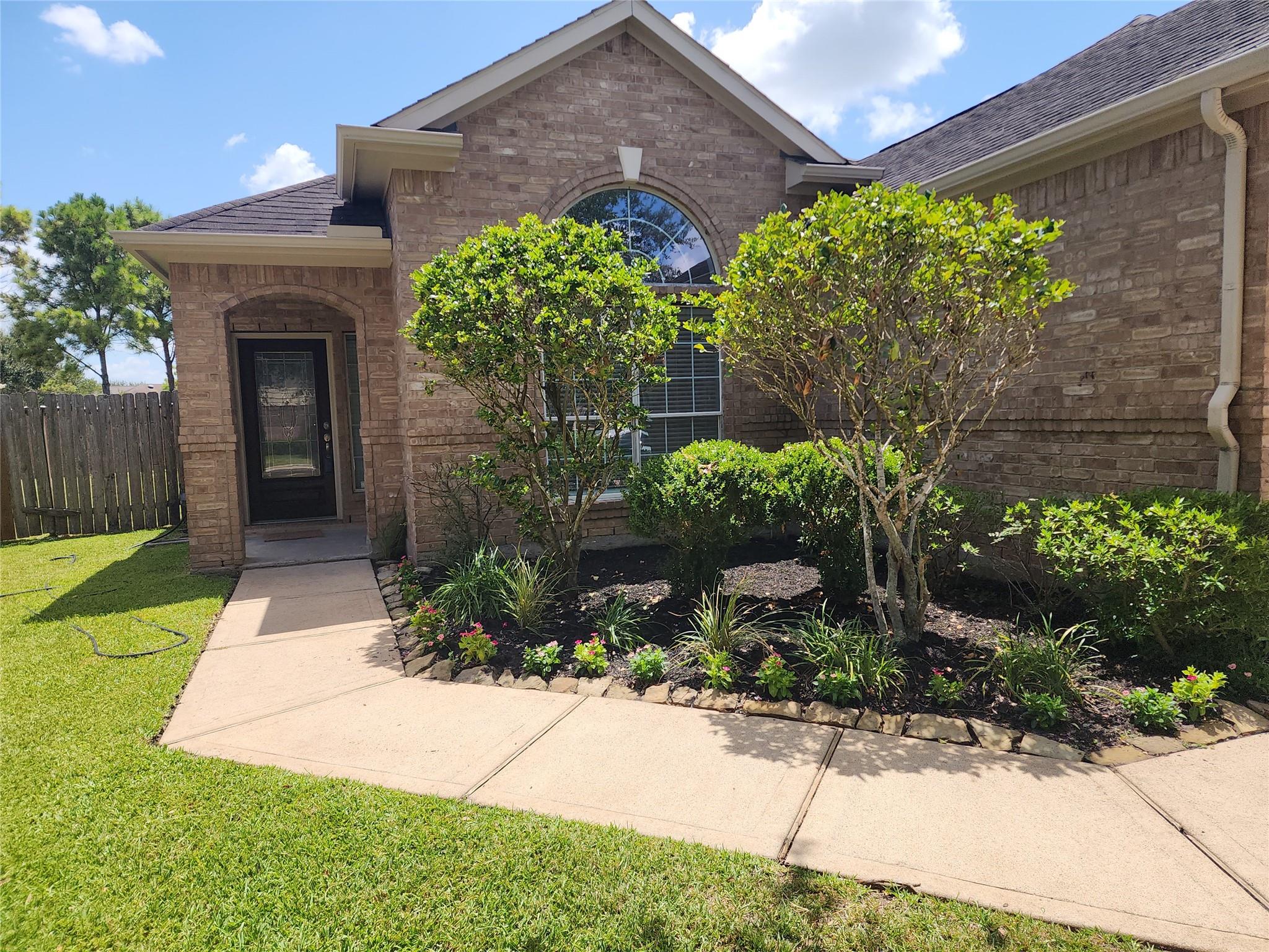 2909 Castleton Bay Lane