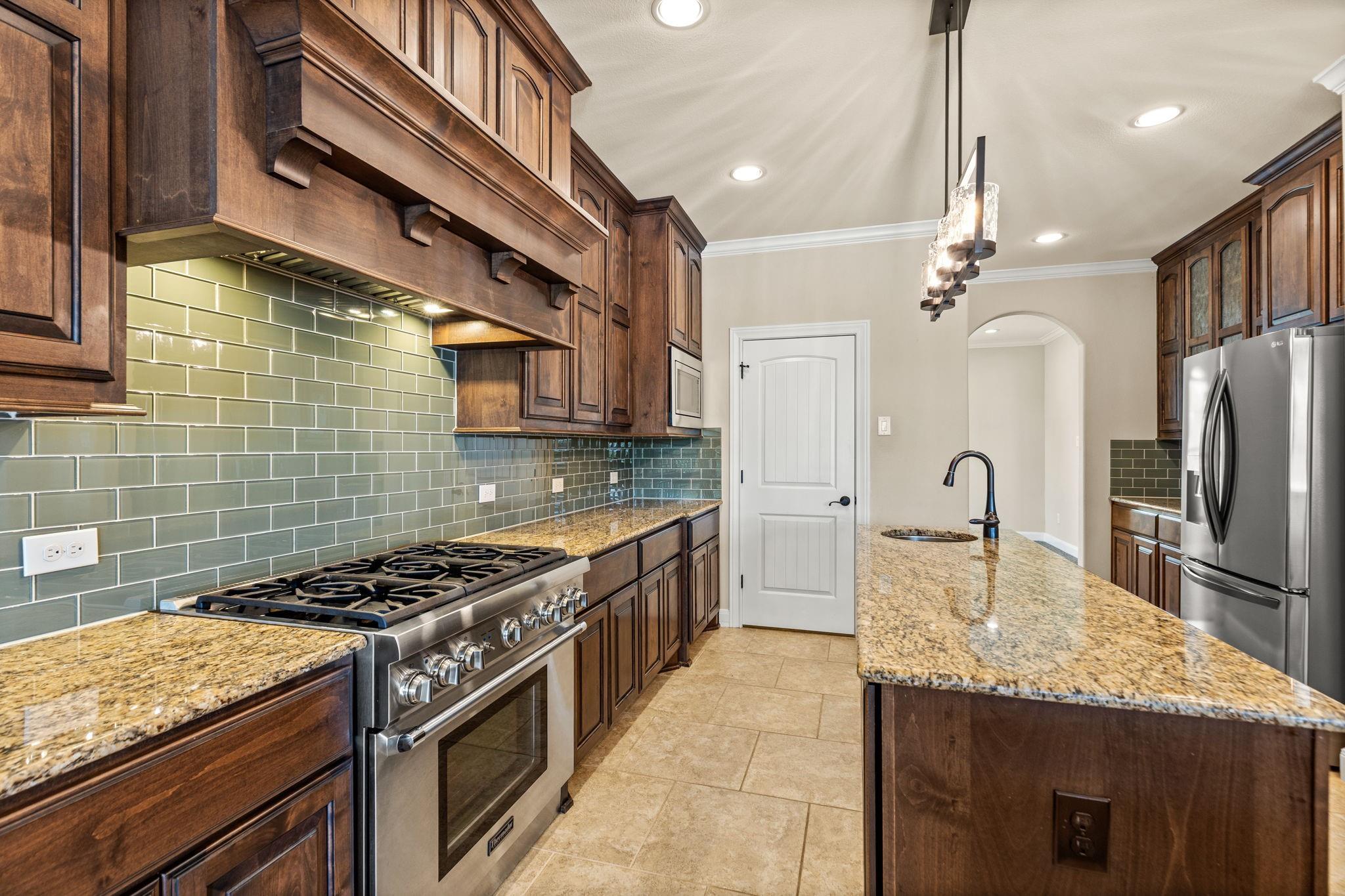 3755 County Road 160