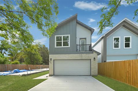 Photo of 953 Ringold St, Houston, TX 77088 (MLS # 53211447)