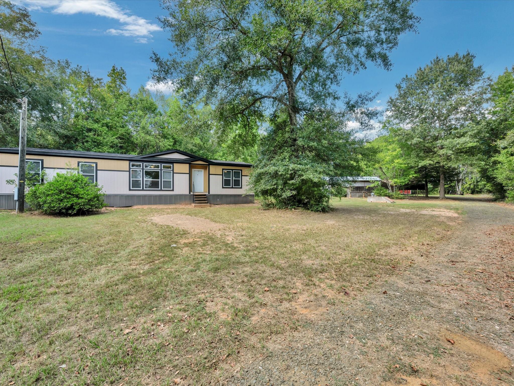 1817 County Road 392