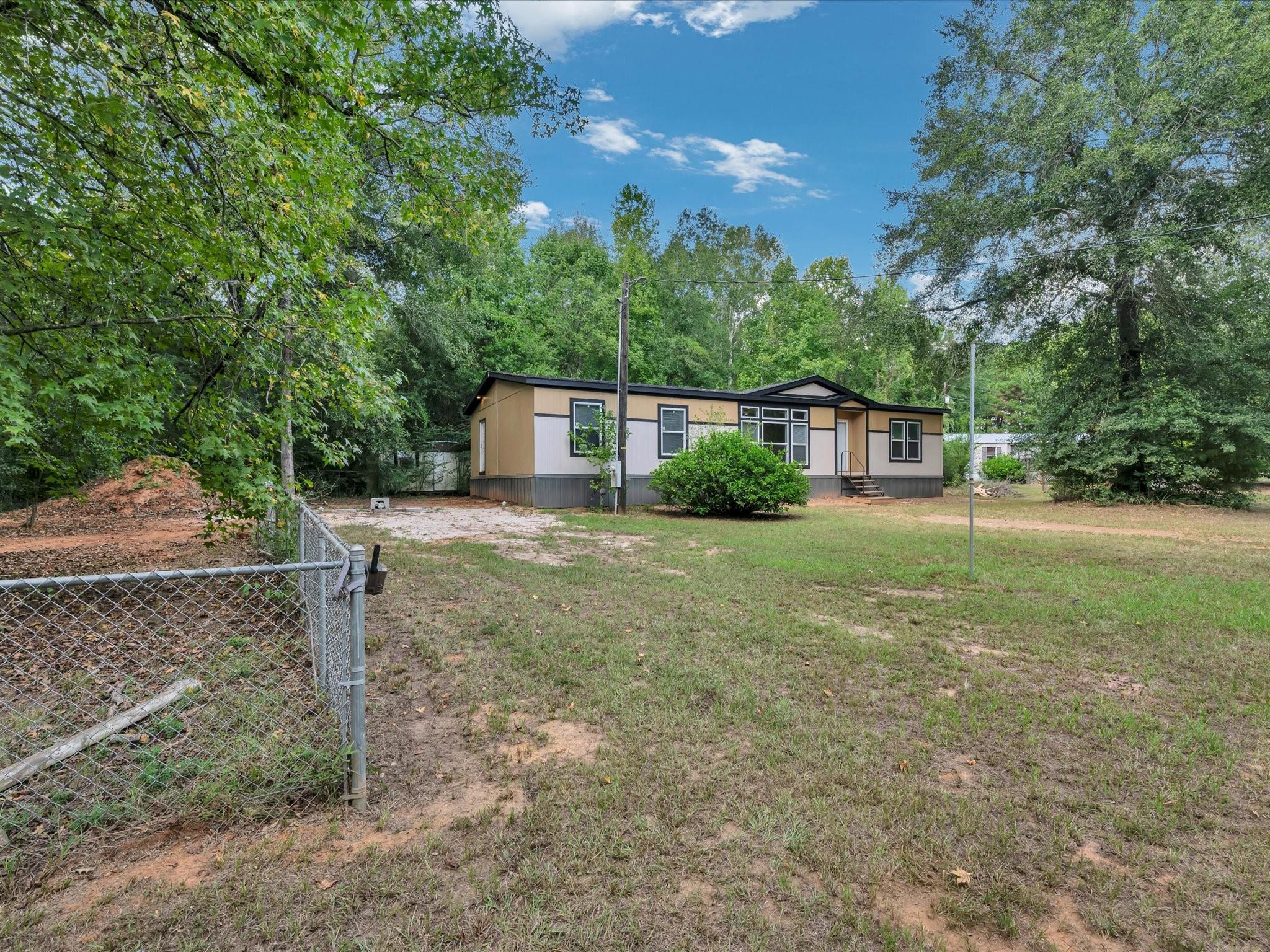 1817 County Road 392