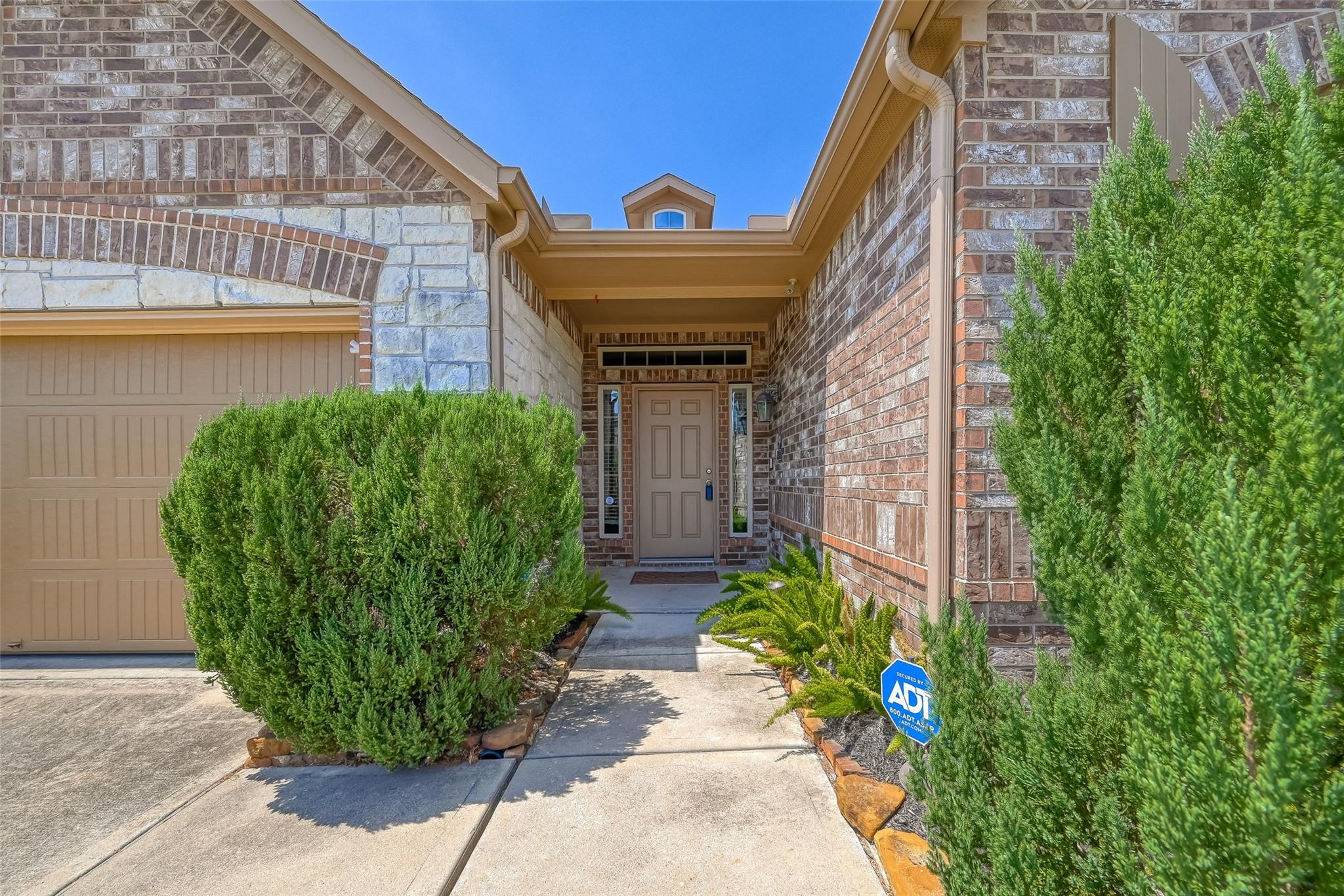 402 Conchola Lane