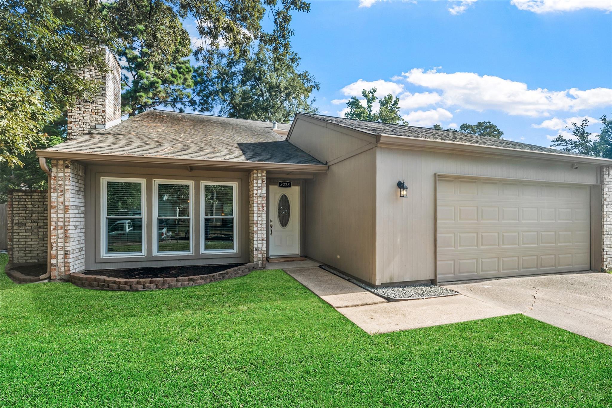 3223 Holly Green Drive