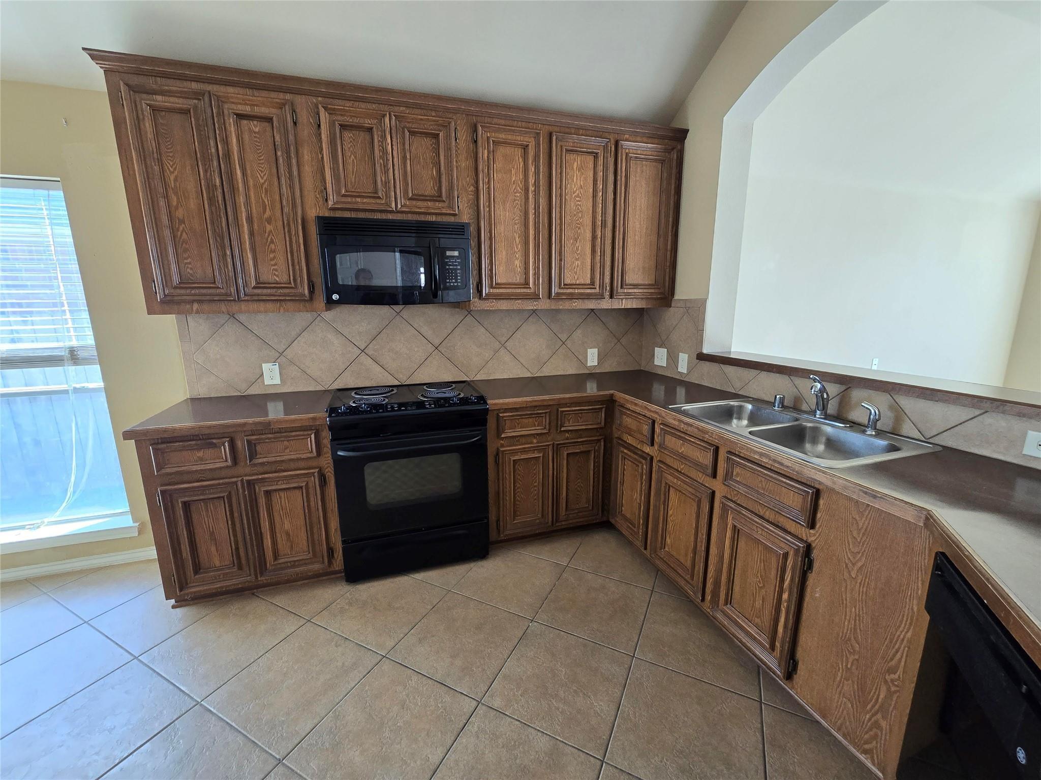 14119 Englewood Park Lane