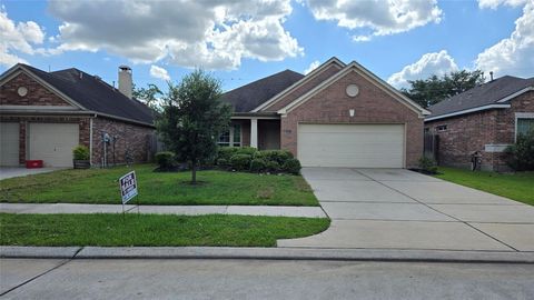 Homes For Sale - 14119 Englewood Park Lane<br/> Cypress, TX 77429