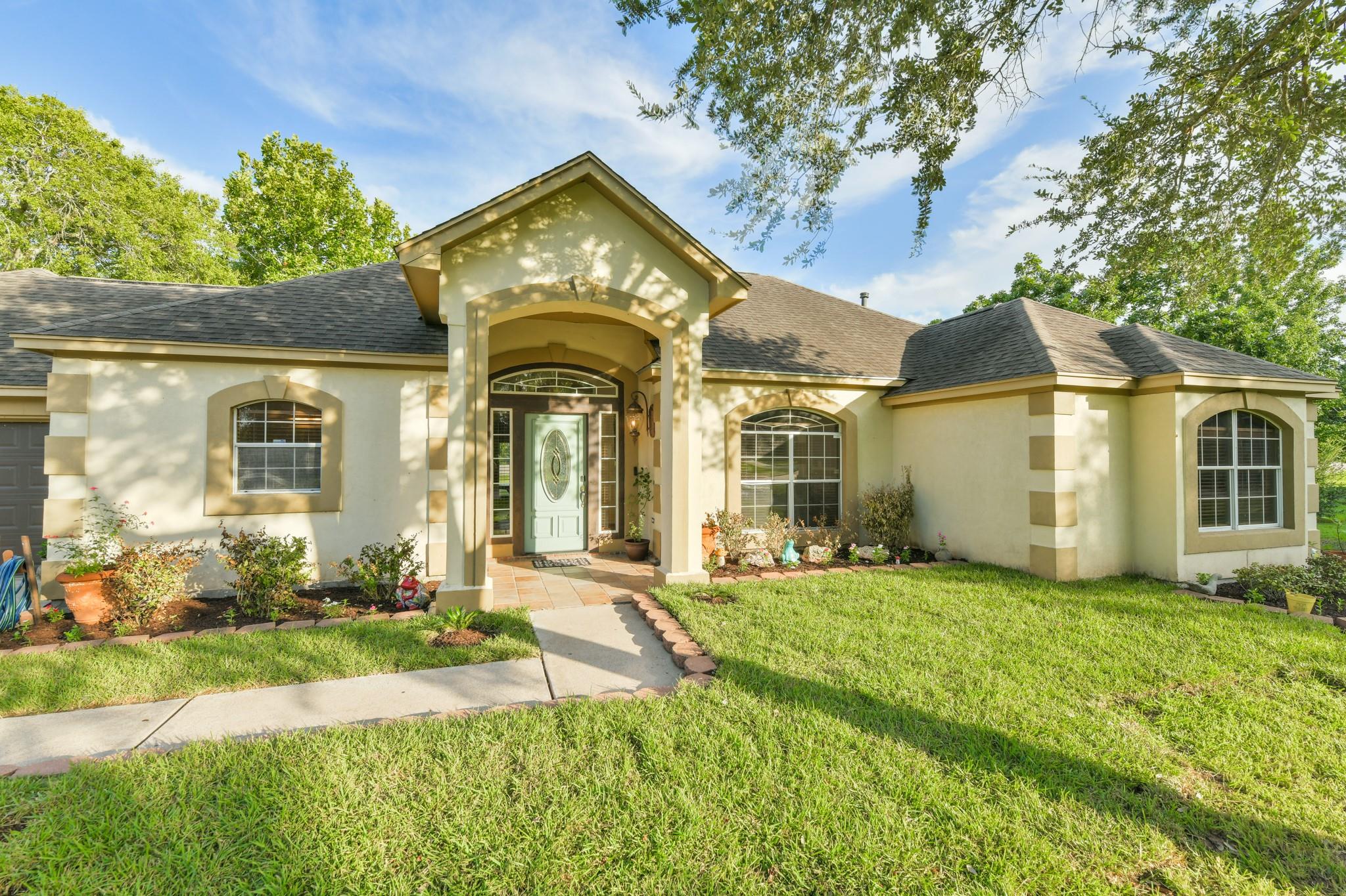 645 Westwood Circle