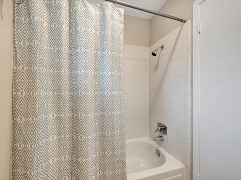 Tiny photo for 211 Leafwood Circle, League City, TX 77573 (MLS # 81626275)