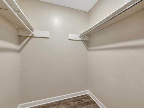 Tiny photo for 211 Leafwood Circle, League City, TX 77573 (MLS # 81626275)