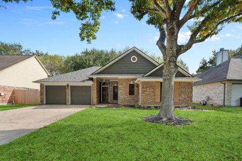 Photo of 1914 Fir Tree Drive, League City, TX 77573 (MLS # 52311964)
