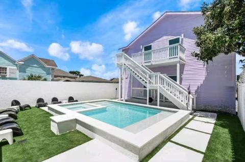 Photo of 3207 Avenue M 1/2, Galveston, TX 77550 (MLS # 73418222)