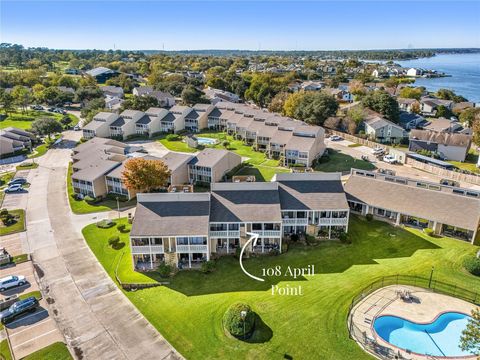 Condo For Sale - 108 April Sound Drive<br/> Montgomery, TX 77356