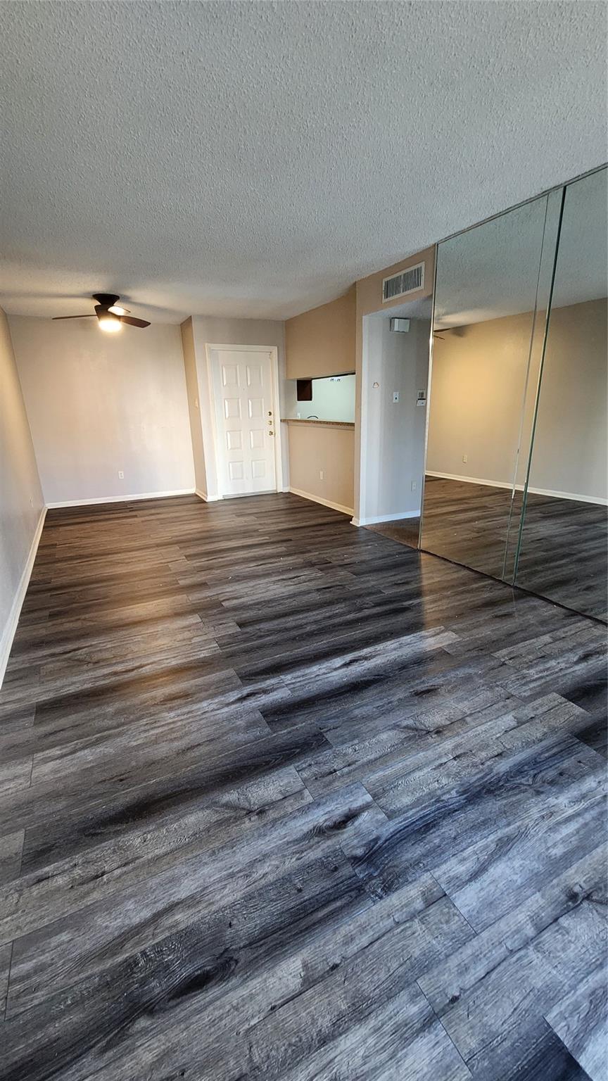 2818 S Bartell Drive 7