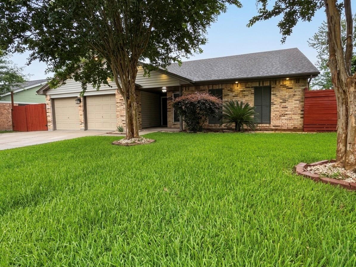 2203 S Houston Road