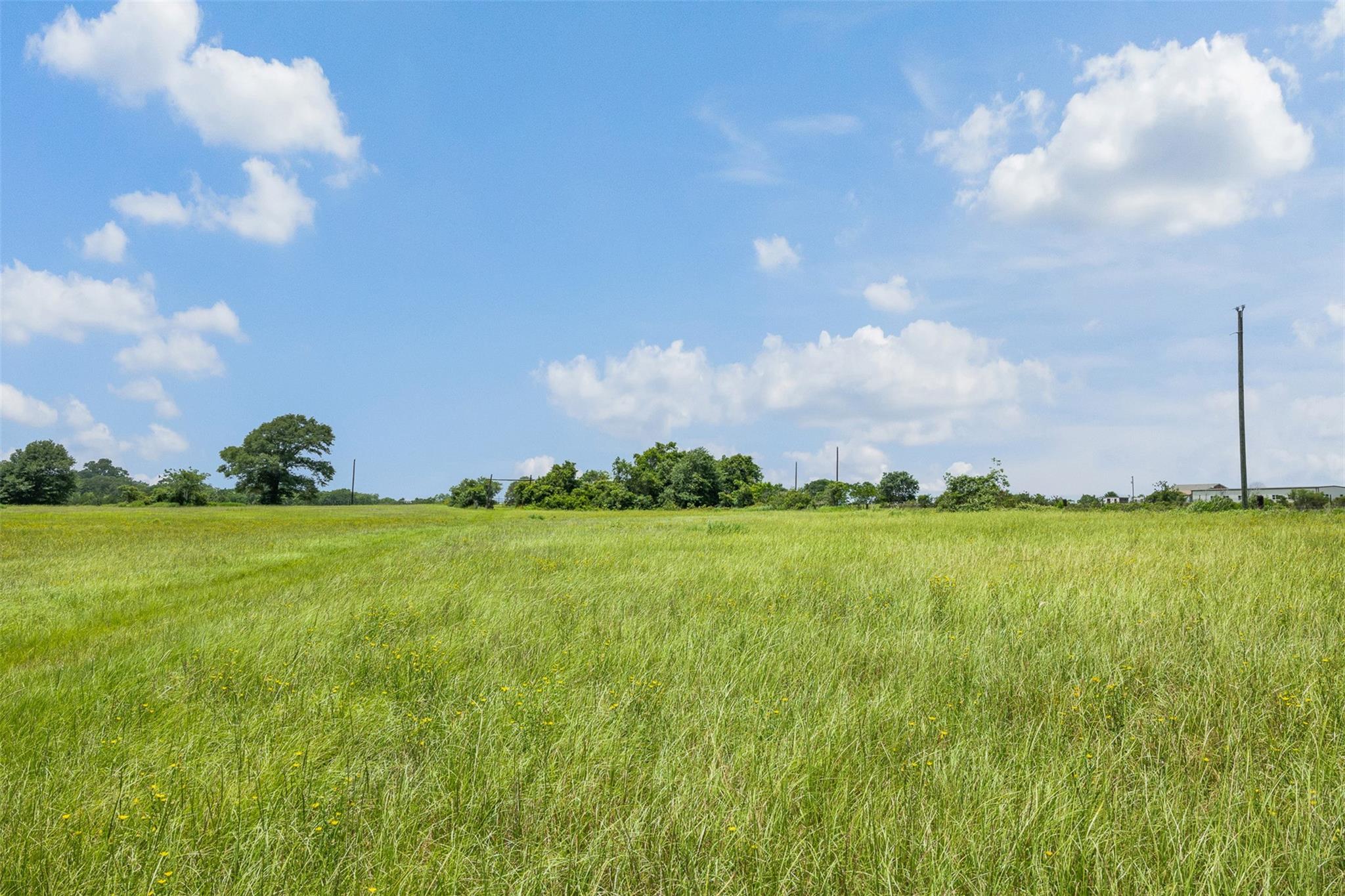 7602 Rose Lane
