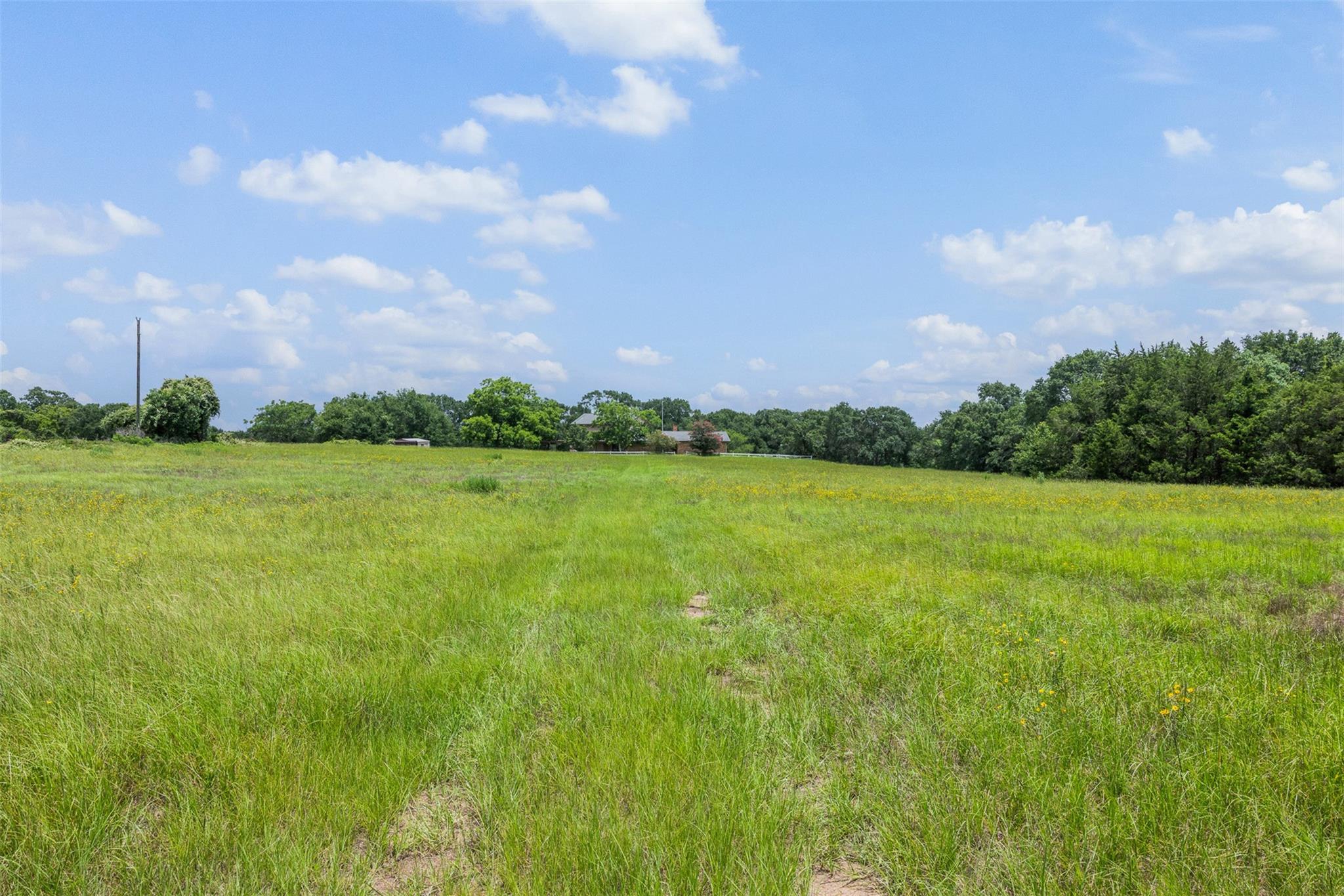 7602 Rose Lane
