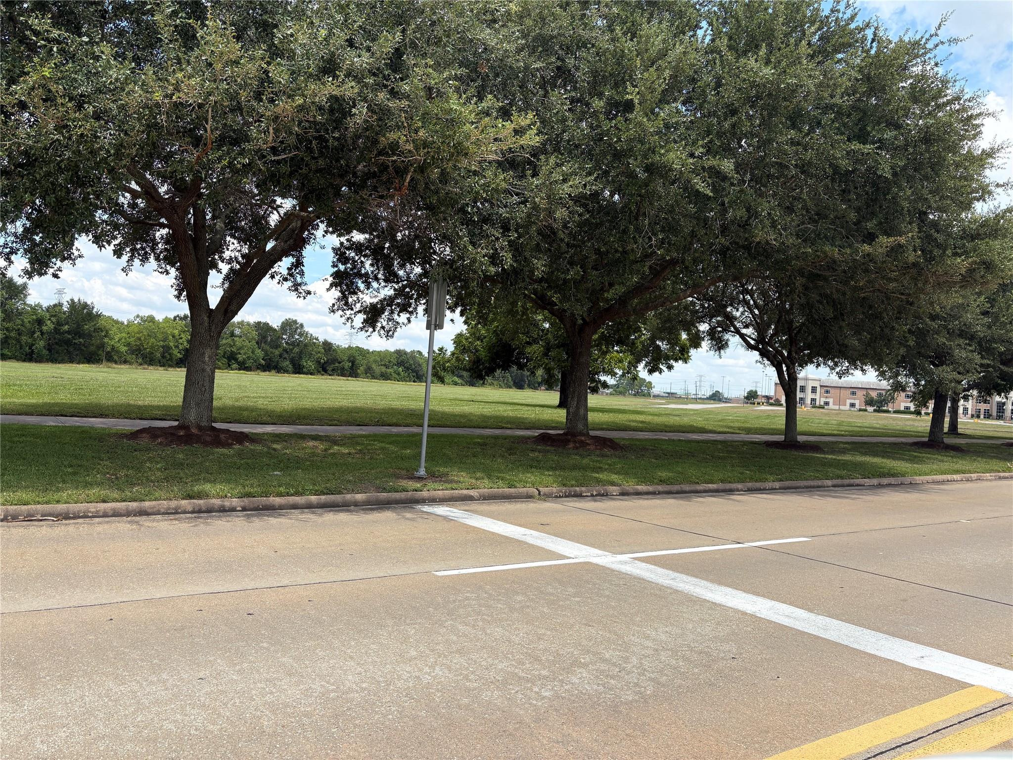 1219 Texas Pkwy